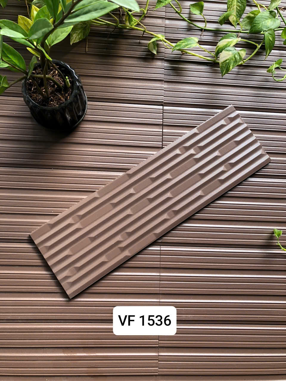 Việt Nhật VF 1536